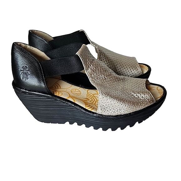 Fly London Peep Toe Shoes Womens EU 38 US 7.5 - 8 Wedge Gold Perforated Black - Picture 5 of 13